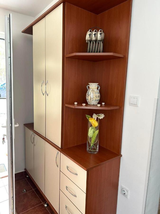 Apartmani Emily & Jully Niksic ภายนอก รูปภาพ