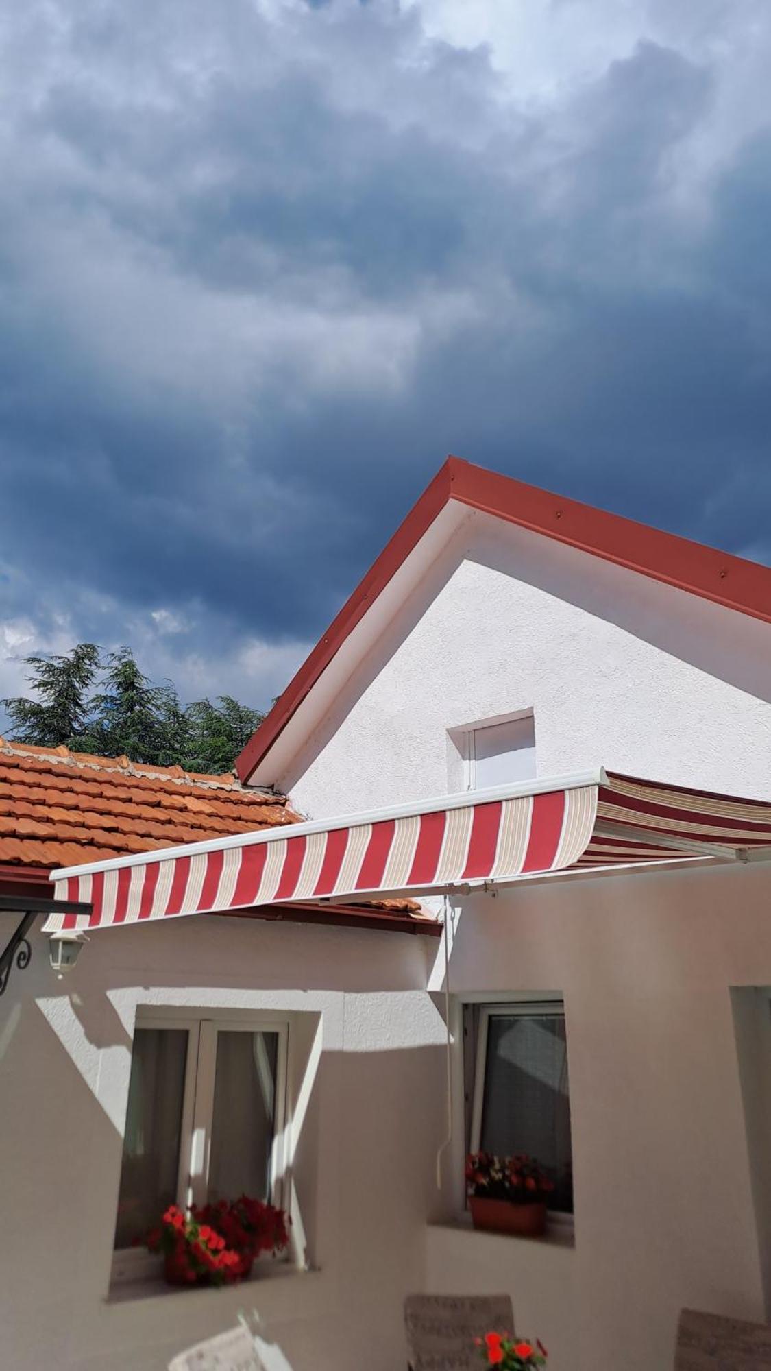 Apartmani Emily & Jully Niksic ห้อง รูปภาพ